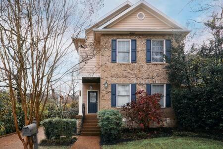 The Commodore - Stunning Vandy Home, Walk To It All Nashville Exterior photo